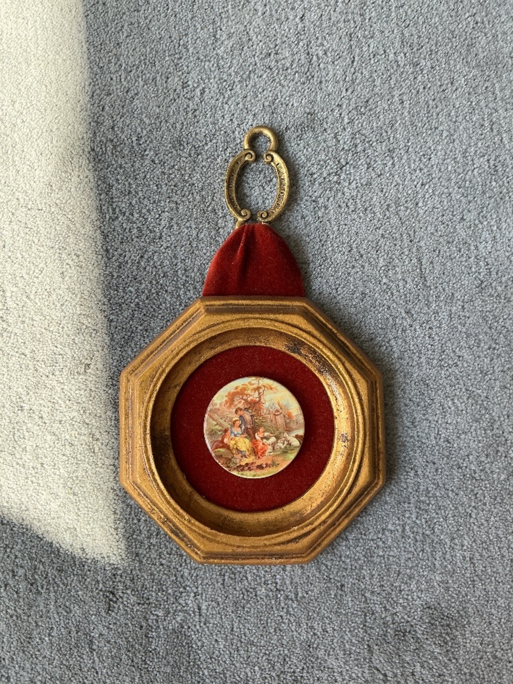 Vintage Jaru Hollywood Regency style wall plaque